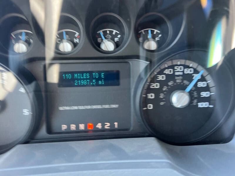 2011 Ford F650 Super Duty Glaval Shuttle Bus - Image 23 2011 Ford F650 Super Duty Glaval Shuttle Bus - Image 23