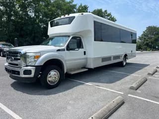 2014 Ford F550 Super Duty bus 2014 Ford F550 Super Duty bus