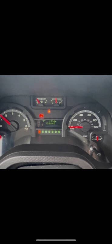 2015 Ford E350 ADA Shuttle Bus - Image 4 2015 Ford E350 ADA Shuttle Bus - Image 4