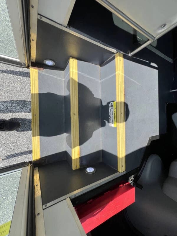 2016 Ford E450 ADA Shuttle Bus - Image 17 2016 Ford E450 ADA Shuttle Bus - Image 17