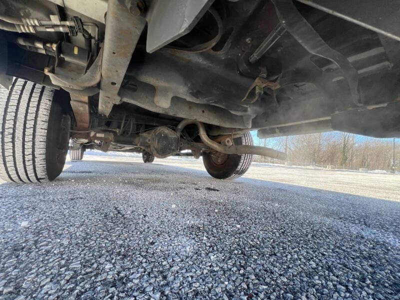 2013 Ford E350 XL Passenger Van - Image 19 2013 Ford E350 XL Passenger Van - Image 19