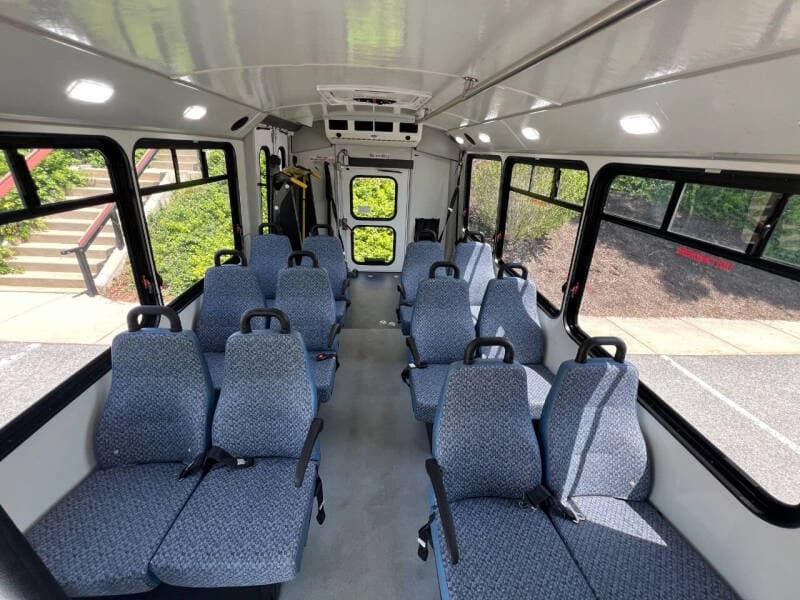 2016 Ford E450 Shuttle Bus - Image 11 2016 Ford E450 Shuttle Bus - Image 11