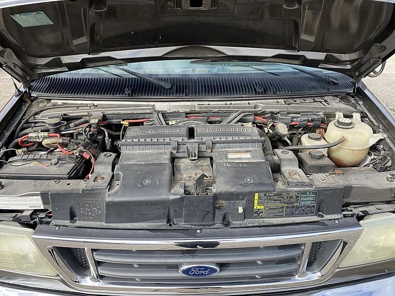 2003 Ford E450 Cutaway Shuttle Bus - Image 8 2003 Ford E450 Cutaway Shuttle Bus - Image 8