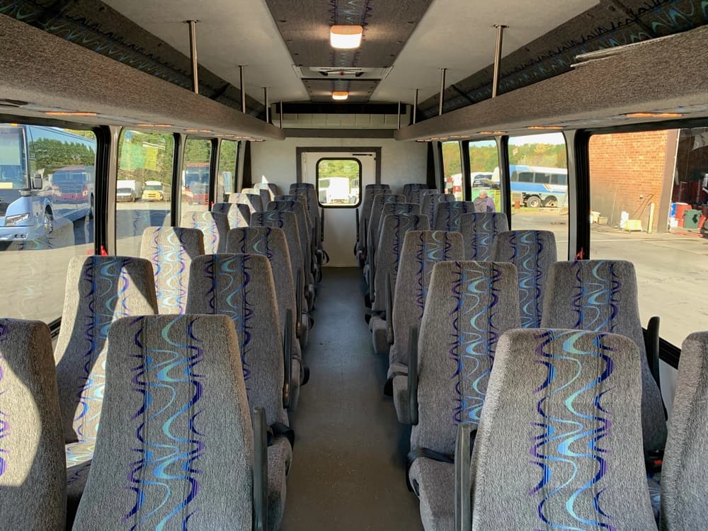 2008 Chevrolet C5500 Shuttle Bus - Image 11 2008 Chevrolet C5500 Shuttle Bus - Image 11