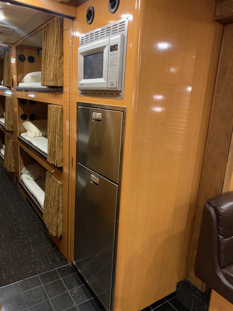 2008 Prevost XLII Motorhome - Image 10 2008 Prevost XLII Motorhome - Image 10