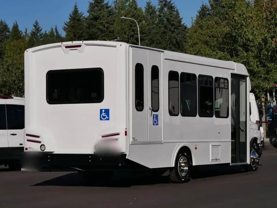 2026 Turtle Top Terra Transit Shuttle Bus - Image 2 2026 Turtle Top Terra Transit Shuttle Bus - Image 2