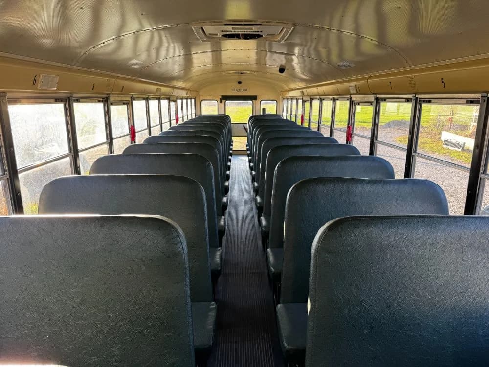 2016 IC 3000 - Thumbnail 13 2016 IC 3000 - Thumbnail 13