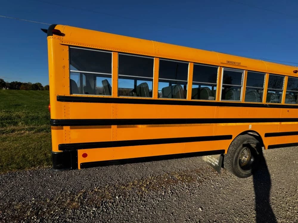 2016 IC 3000 - Thumbnail 3 2016 IC 3000 - Thumbnail 3