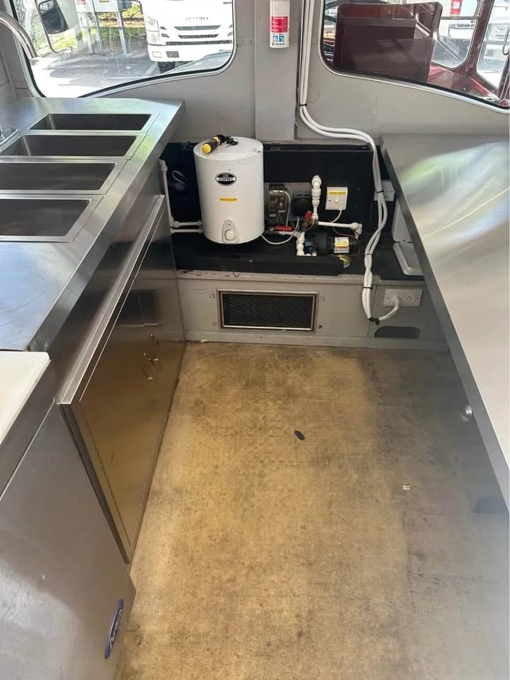 1966 British Leyland Double Decker Conversion - Thumbnail 7 1966 British Leyland Double Decker Conversion - Thumbnail 7