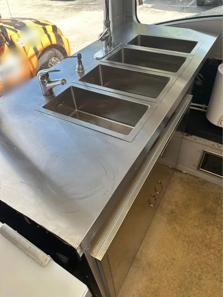 1966 British Leyland Double Decker Conversion - Thumbnail 8 1966 British Leyland Double Decker Conversion - Thumbnail 8