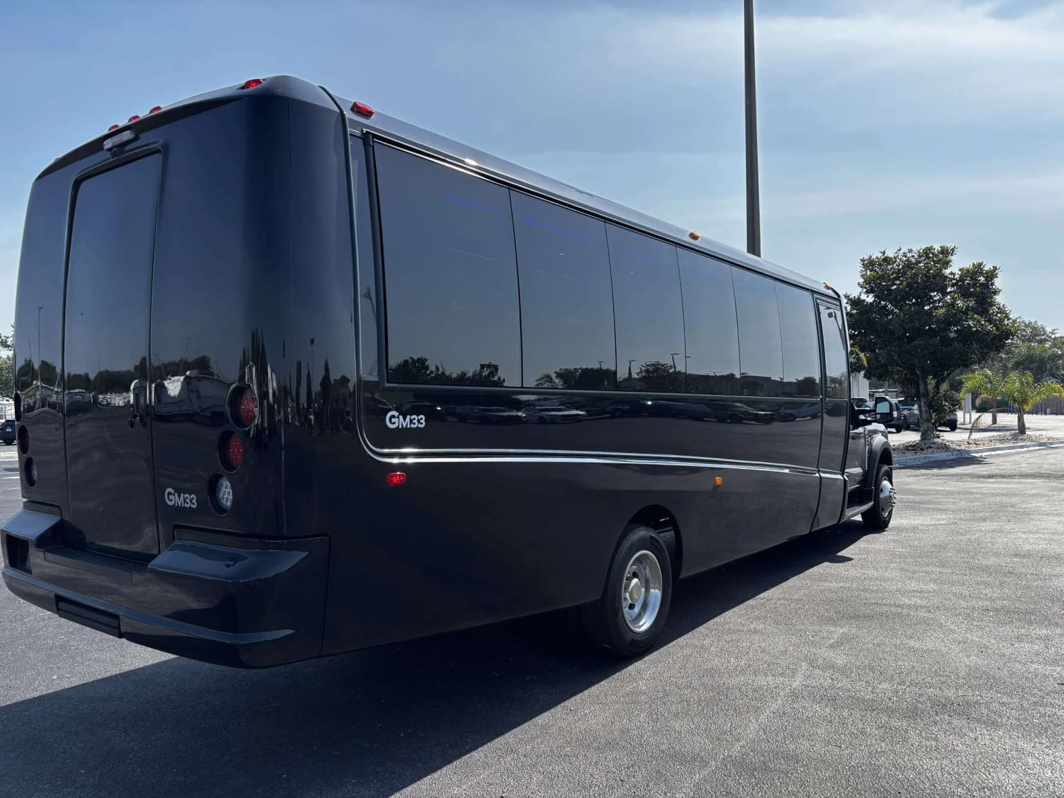 2024 Ford F-600 Grech 28P GM33 - Thumbnail 3 2024 Ford F-600 Grech 28P GM33 - Thumbnail 3