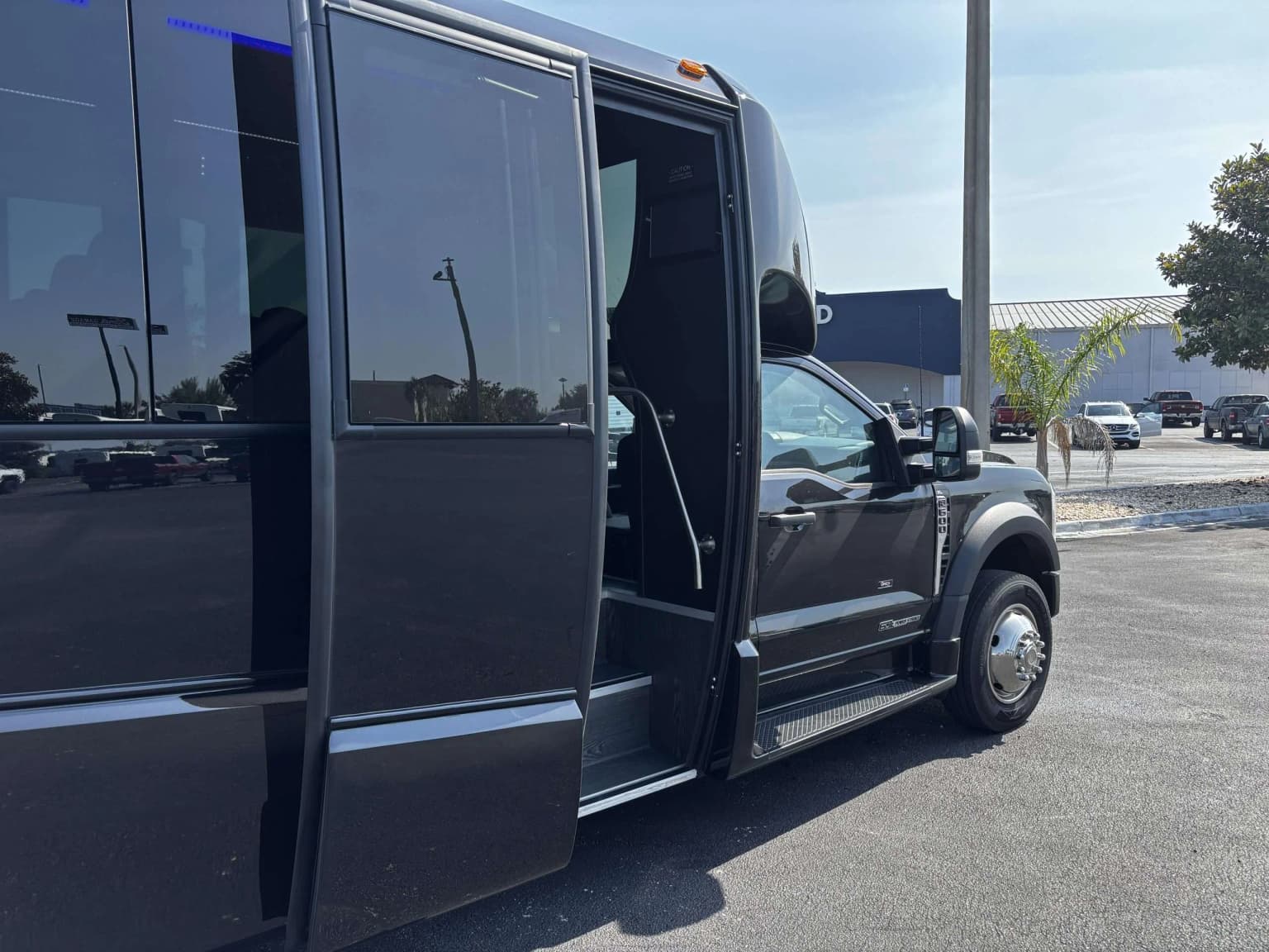 2024 Ford F-600 Grech 28P GM33 - Thumbnail 12 2024 Ford F-600 Grech 28P GM33 - Thumbnail 12