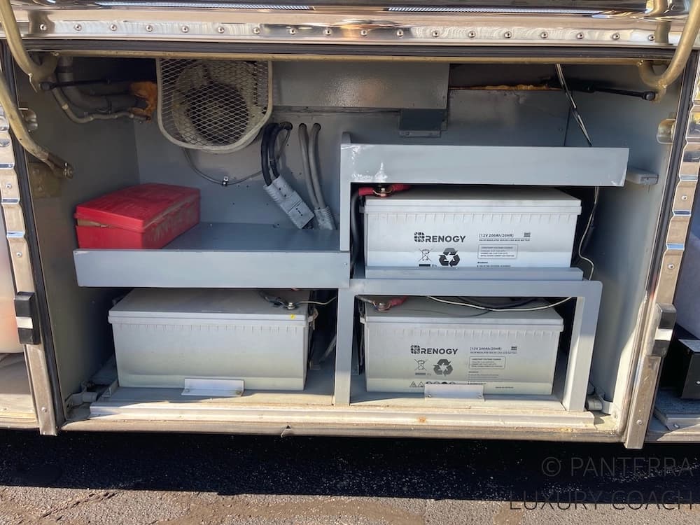 1990 Prevost American Coach XL 40 Coach - Thumbnail 12 1990 Prevost American Coach XL 40 Coach - Thumbnail 12