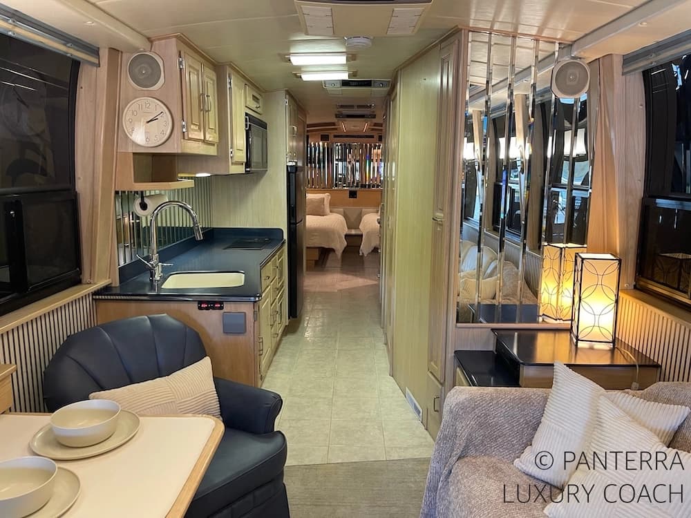 1990 Prevost American Coach XL 40 Coach - Thumbnail 29 1990 Prevost American Coach XL 40 Coach - Thumbnail 29