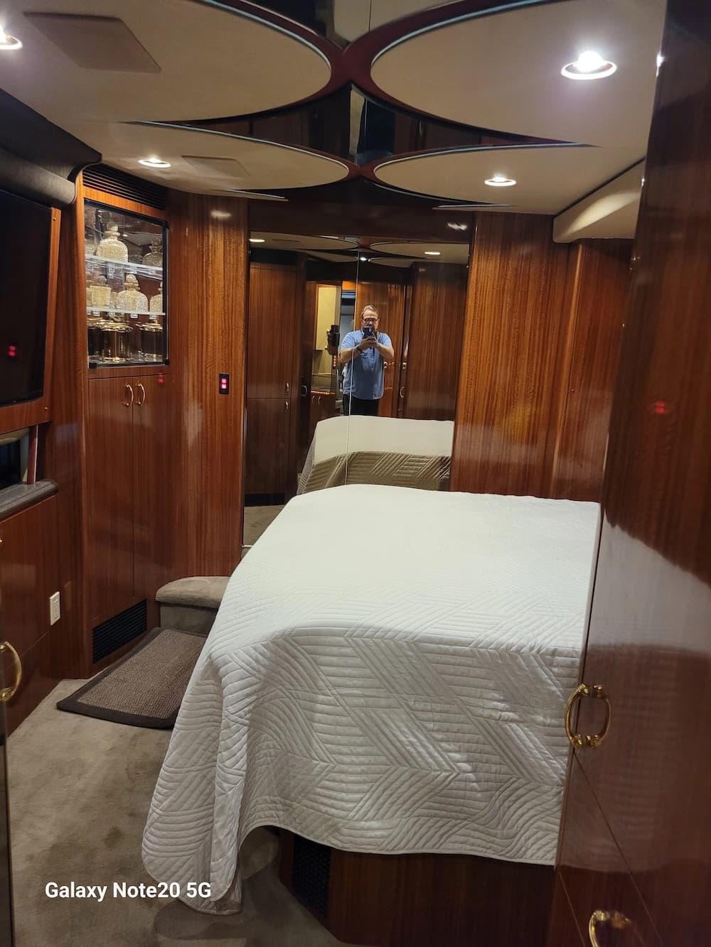 2005 Prevost Marathon XLII Coach - Thumbnail 26 2005 Prevost Marathon XLII Coach - Thumbnail 26