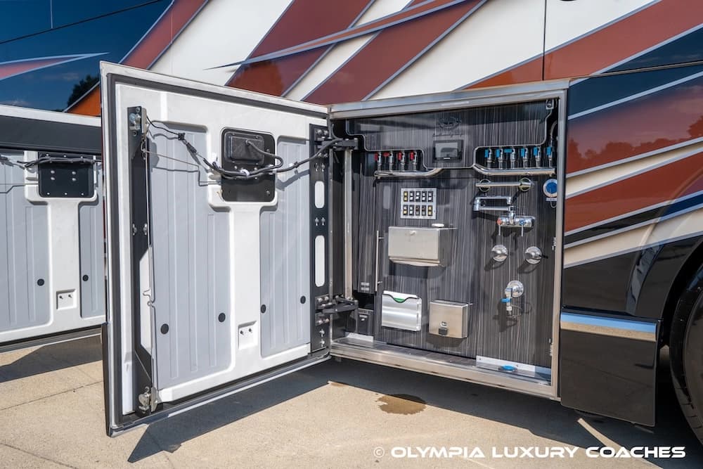 2020 Prevost Marathon H3-45 Coach - Thumbnail 13 2020 Prevost Marathon H3-45 Coach - Thumbnail 13