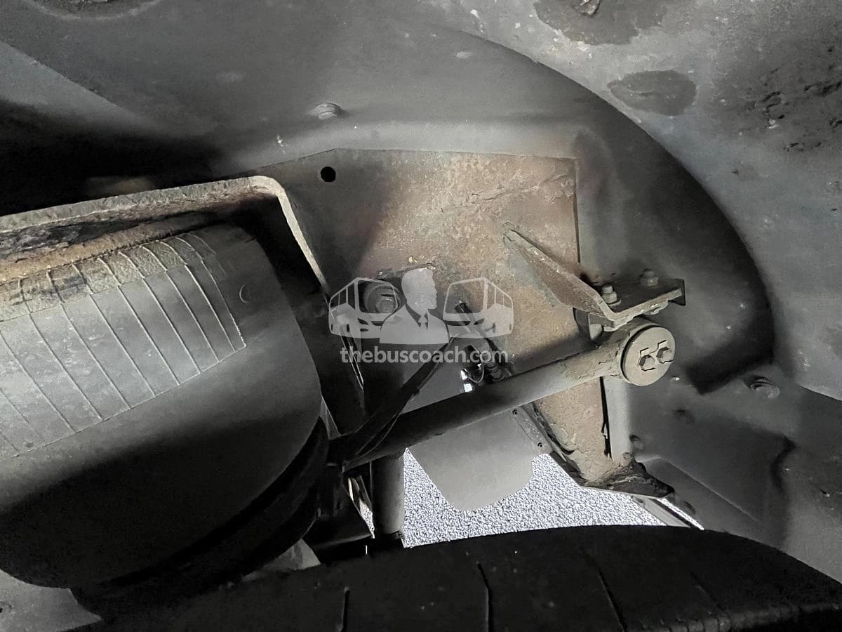 2006 Prevost H3-45 - Thumbnail 5 2006 Prevost H3-45 - Thumbnail 5