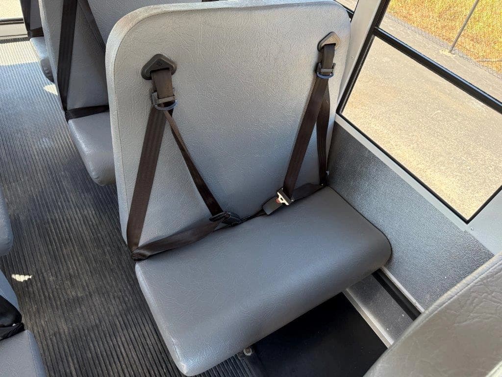 2018 Ford Transit Starcraft MFSAB - Thumbnail 5 2018 Ford Transit Starcraft MFSAB - Thumbnail 5