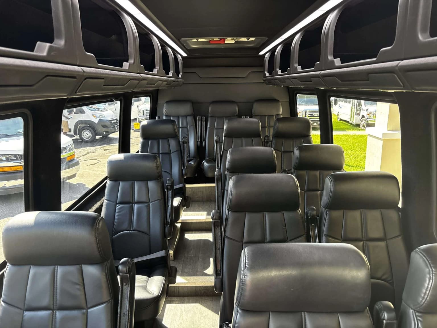 2023 Sprinter 3500 LA West Shuttle - Thumbnail 6 2023 Sprinter 3500 LA West Shuttle - Thumbnail 6