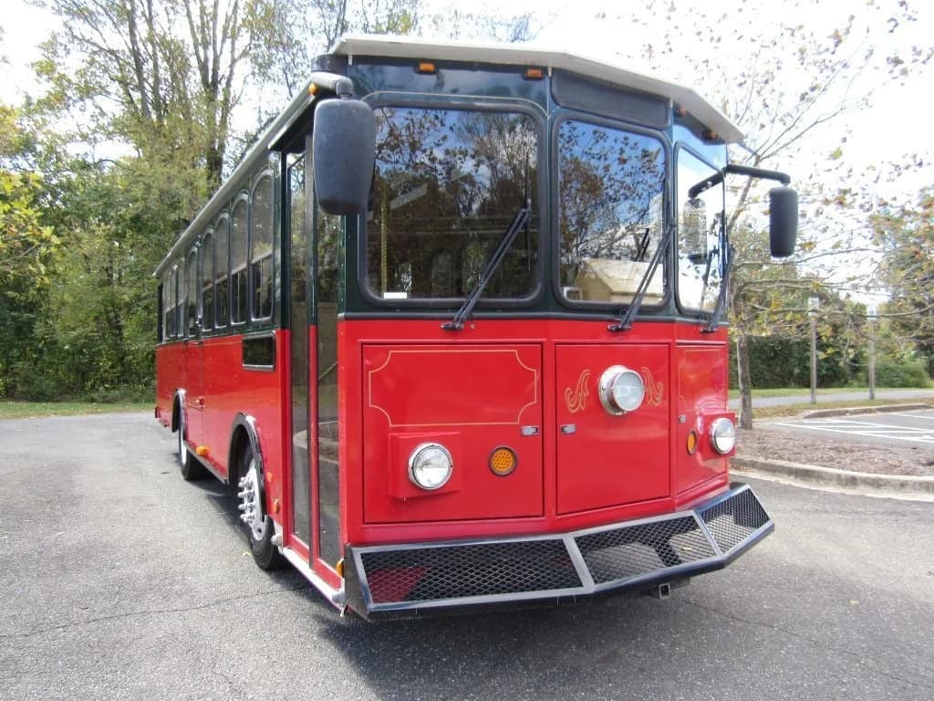 2010 Hometown Trolley ADA - Thumbnail 2 2010 Hometown Trolley ADA - Thumbnail 2