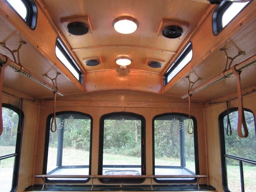 2010 Hometown Trolley ADA - Thumbnail 12 2010 Hometown Trolley ADA - Thumbnail 12