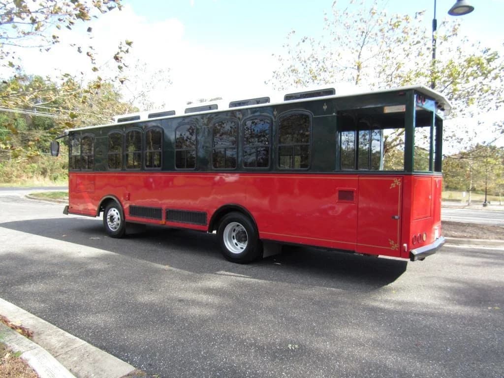 2010 Hometown Trolley ADA - Thumbnail 4 2010 Hometown Trolley ADA - Thumbnail 4