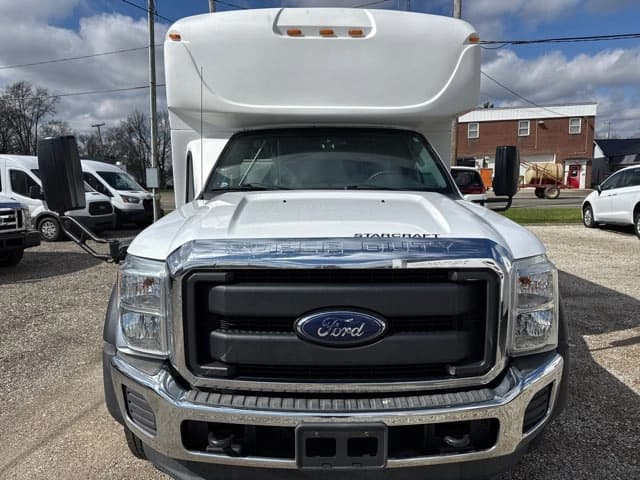 2016 Ford F550 Super Duty Shuttle Bus - Thumbnail 3 2016 Ford F550 Super Duty Shuttle Bus - Thumbnail 3