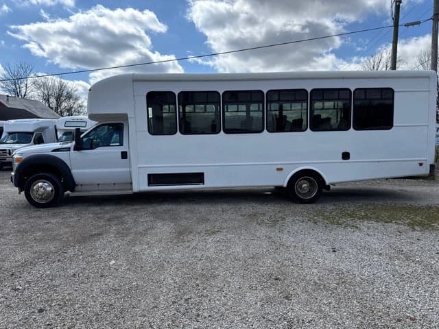 2016 Ford F550 Super Duty Shuttle Bus - Thumbnail 7 2016 Ford F550 Super Duty Shuttle Bus - Thumbnail 7