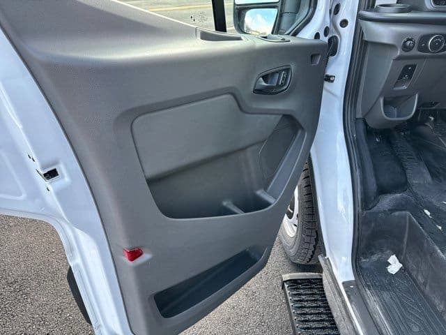 2023 Ford Transit 350 XL - Thumbnail 6 2023 Ford Transit 350 XL - Thumbnail 6