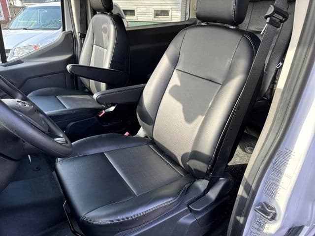 2023 Ford Transit 350 XL - Thumbnail 9 2023 Ford Transit 350 XL - Thumbnail 9