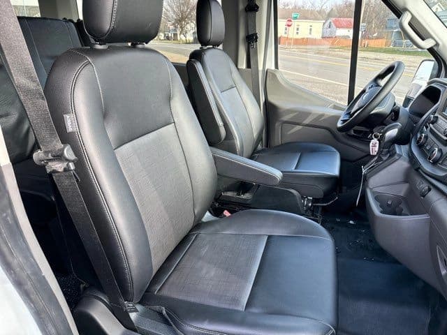 2023 Ford Transit 350 XL - Thumbnail 16 2023 Ford Transit 350 XL - Thumbnail 16