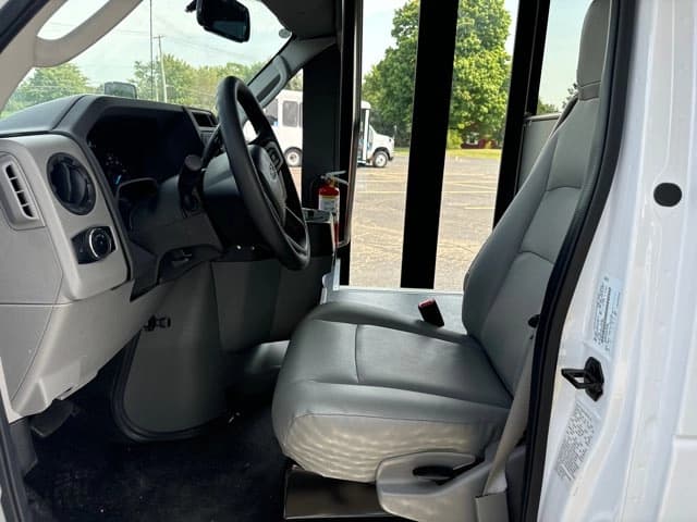 2024 Ford E350 Endera ADA Shuttle Bus - Thumbnail 14 2024 Ford E350 Endera ADA Shuttle Bus - Thumbnail 14