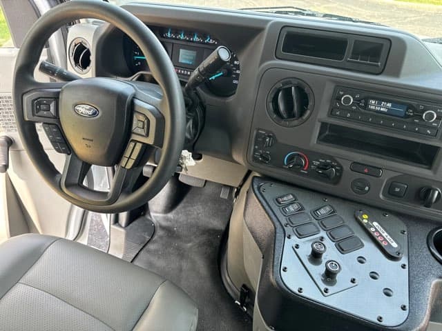2024 Ford E350 Endera ADA Shuttle Bus - Thumbnail 29 2024 Ford E350 Endera ADA Shuttle Bus - Thumbnail 29