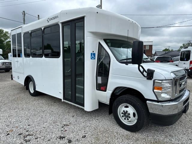 2024 Ford E350 bus 2024 Ford E350 bus