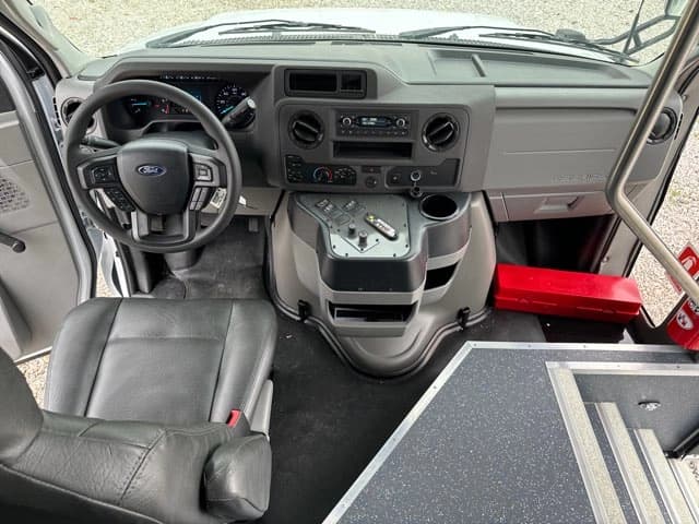 2024 Ford E350 ADA Shuttle Bus - Thumbnail 28 2024 Ford E350 ADA Shuttle Bus - Thumbnail 28