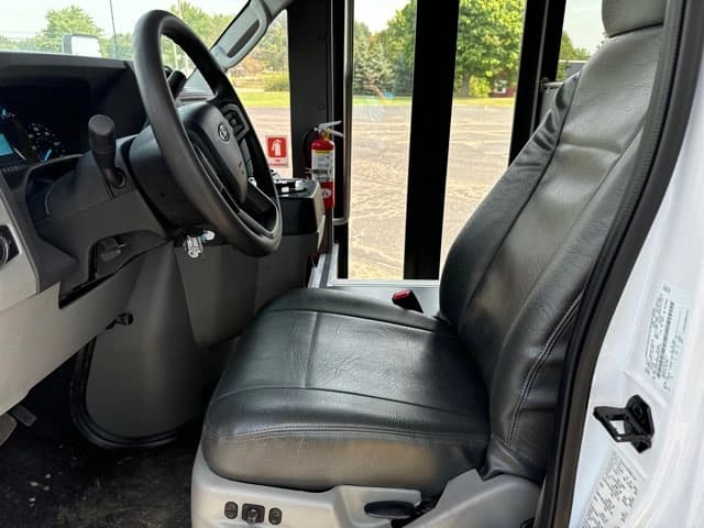 2024 Ford E450 Endera ADA Shuttle Bus - Thumbnail 15 2024 Ford E450 Endera ADA Shuttle Bus - Thumbnail 15