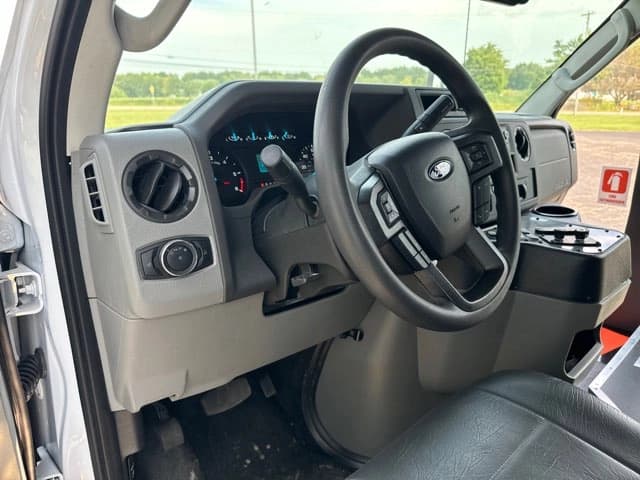 2024 Ford E450 Endera ADA Shuttle Bus - Thumbnail 16 2024 Ford E450 Endera ADA Shuttle Bus - Thumbnail 16