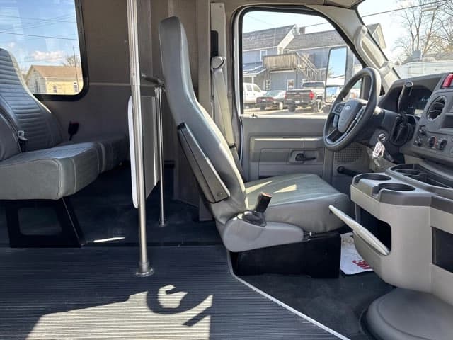 2024 Ford E350 Shuttle Bus - Thumbnail 11 2024 Ford E350 Shuttle Bus - Thumbnail 11