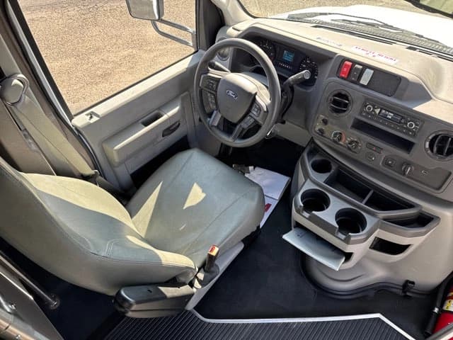 2024 Ford E350 Shuttle Bus - Thumbnail 12 2024 Ford E350 Shuttle Bus - Thumbnail 12