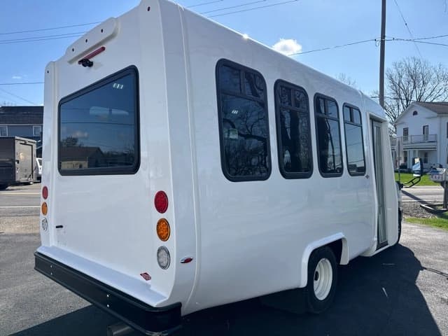 2024 Ford E350 Shuttle Bus - Thumbnail 7 2024 Ford E350 Shuttle Bus - Thumbnail 7