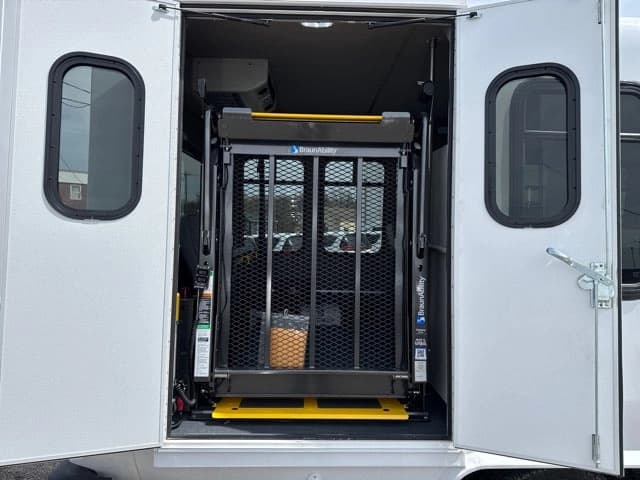 2025 Ford E350 ADA Shuttle Bus - Thumbnail 34 2025 Ford E350 ADA Shuttle Bus - Thumbnail 34