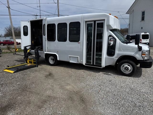 2025 Ford E350 ADA Shuttle Bus - Thumbnail 35 2025 Ford E350 ADA Shuttle Bus - Thumbnail 35