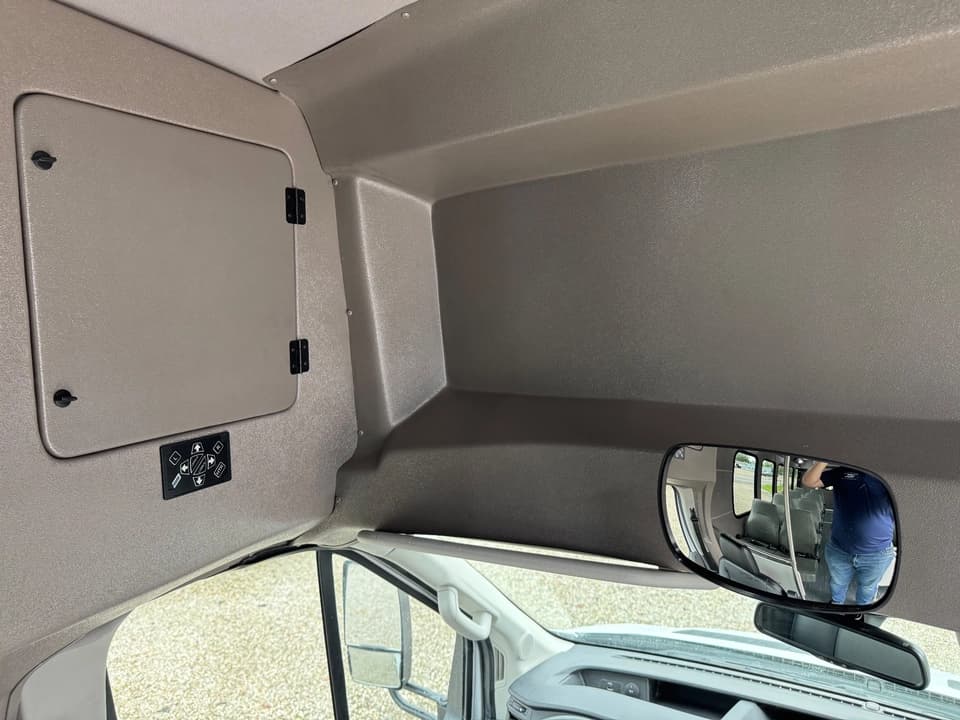 2025 Ford Transit 350 Cutaway ADA Shuttle Bus - Thumbnail 22 2025 Ford Transit 350 Cutaway ADA Shuttle Bus - Thumbnail 22