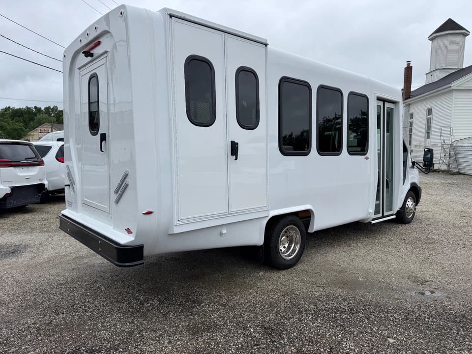 2025 Ford Transit 350 Cutaway ADA Shuttle Bus - Thumbnail 5 2025 Ford Transit 350 Cutaway ADA Shuttle Bus - Thumbnail 5