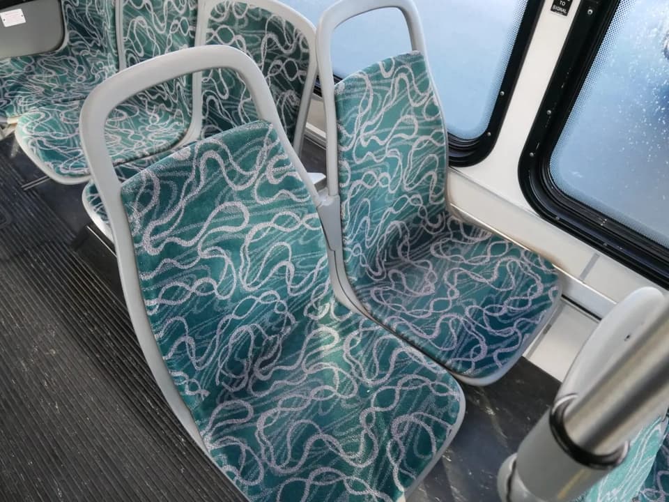 2009 Gillig Low Floor ADA Transit Bus - Thumbnail 9 2009 Gillig Low Floor ADA Transit Bus - Thumbnail 9