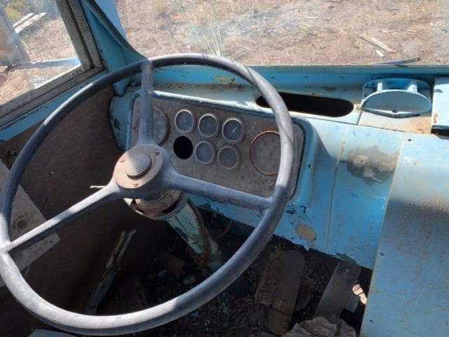 1953 Flxible Greyhound Motor Home Conversion - Thumbnail 3 1953 Flxible Greyhound Motor Home Conversion - Thumbnail 3