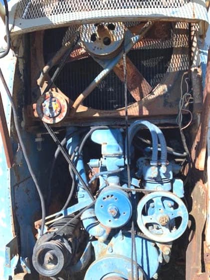 1953 Flxible Greyhound Motor Home Conversion - Thumbnail 4 1953 Flxible Greyhound Motor Home Conversion - Thumbnail 4