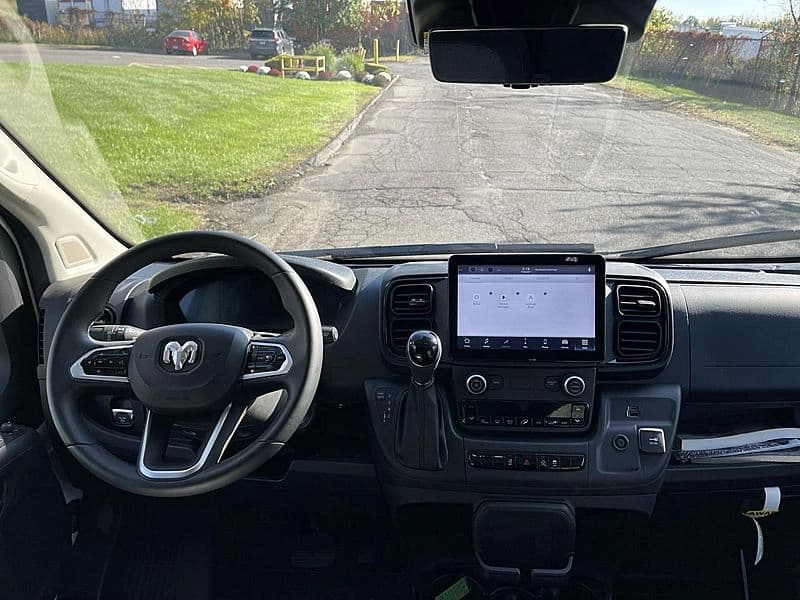 2024 RAM Promaster 3500 Passenger Van - Thumbnail 3 2024 RAM Promaster 3500 Passenger Van - Thumbnail 3