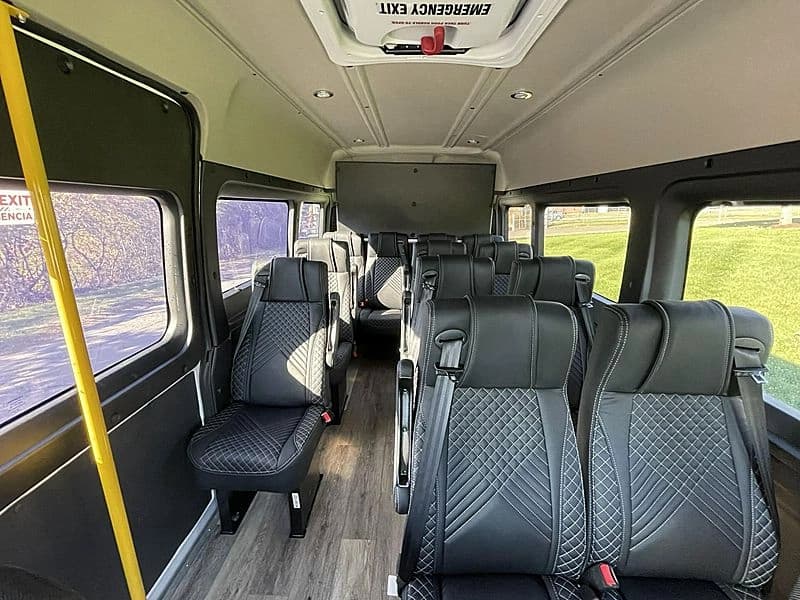 2024 RAM Promaster 3500 Passenger Van - Thumbnail 4 2024 RAM Promaster 3500 Passenger Van - Thumbnail 4