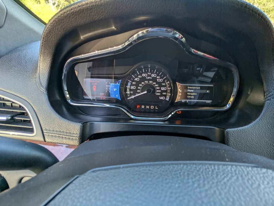 2013 Krystal MKT 120 Krystal Limousine - Thumbnail 12 2013 Krystal MKT 120 Krystal Limousine - Thumbnail 12